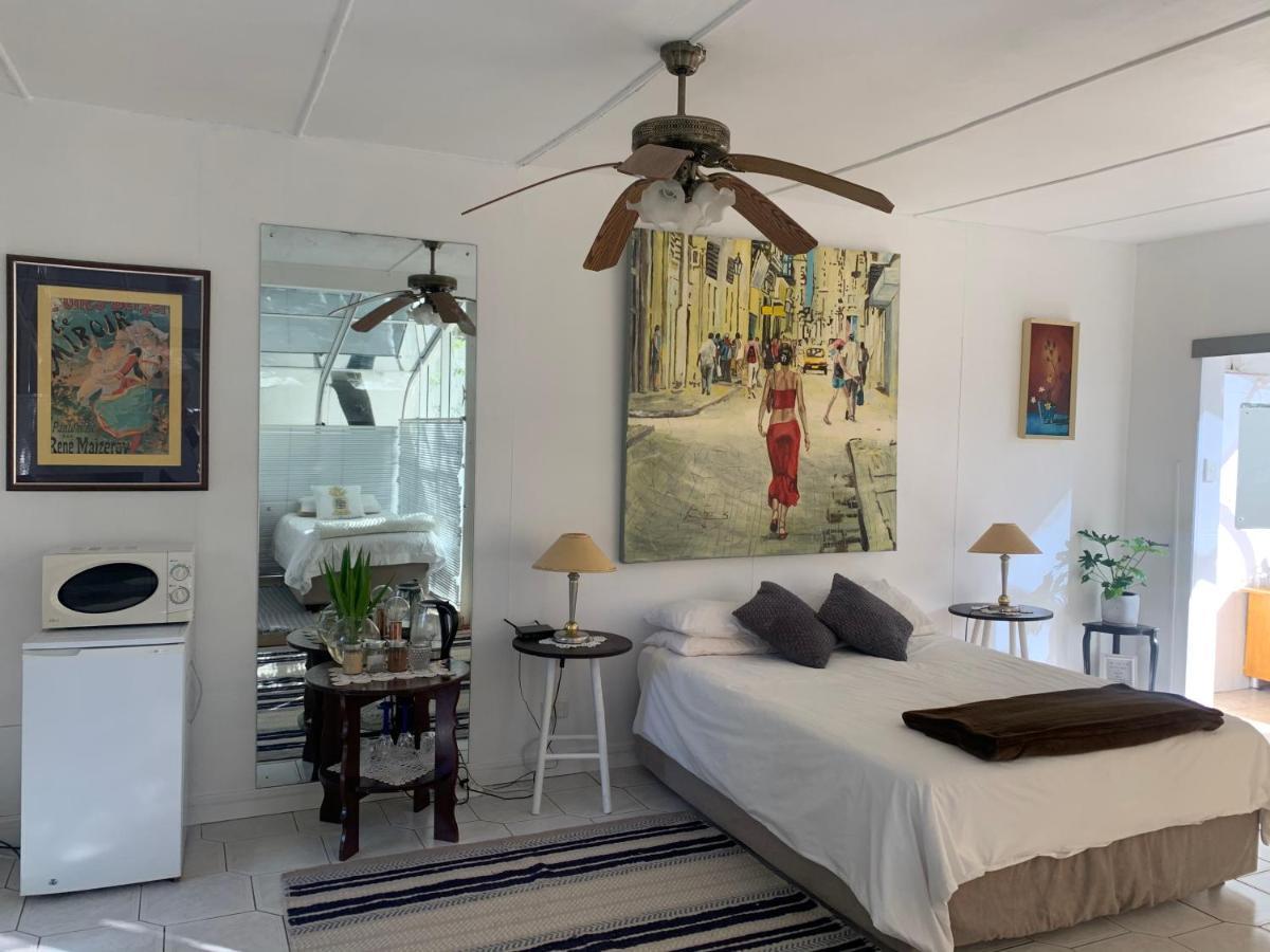 The Little Hideaway Guesthouse 스텔렌보스 외부 사진